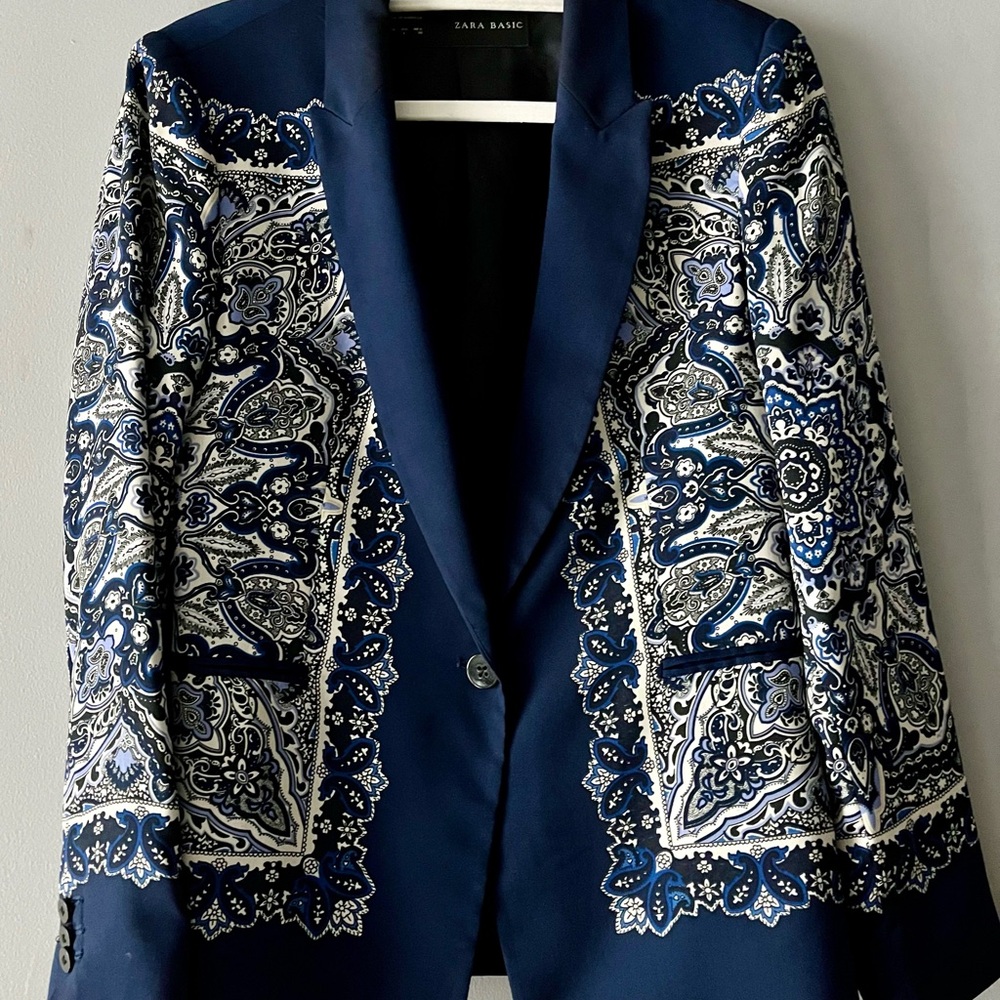 ZARA Paisley Summer Blazer. Career - Casual Blazer